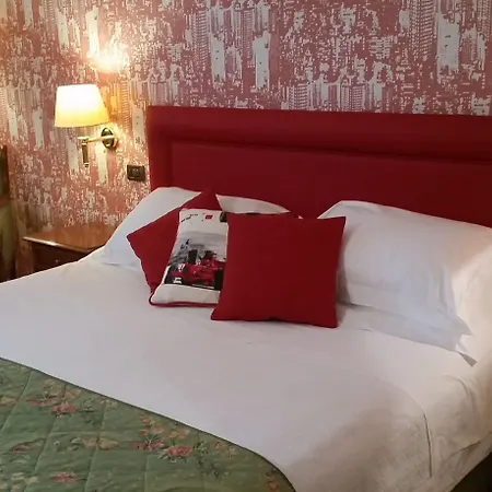 Otel The Originals Boutique, Palazzo Lovera