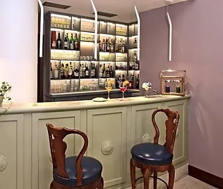 ホテル The Originals Boutique, Palazzo Lovera 4*